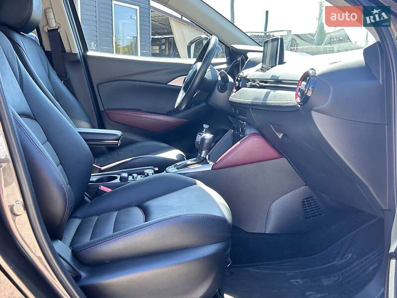 Внедорожник / Кроссовер Mazda CX-3 2016 в Одессе