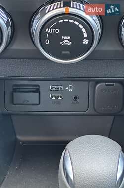 Внедорожник / Кроссовер Mazda CX-3 2021 в 