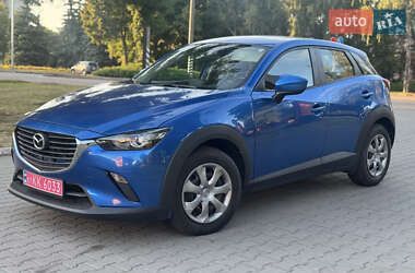 Внедорожник / Кроссовер Mazda CX-3 2017 в 