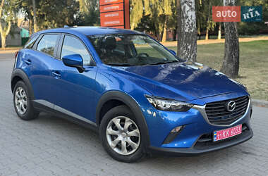Внедорожник / Кроссовер Mazda CX-3 2017 в 
