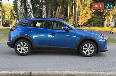 Внедорожник / Кроссовер Mazda CX-3 2017 в 