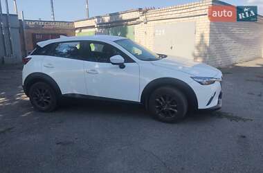 Внедорожник / Кроссовер Mazda CX-3 2016 в 