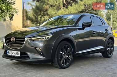 Внедорожник / Кроссовер Mazda CX-3 2015 в 