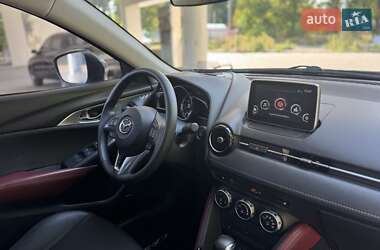 Внедорожник / Кроссовер Mazda CX-3 2015 в 