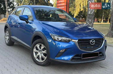 Внедорожник / Кроссовер Mazda CX-3 2016 в 