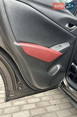 Внедорожник / Кроссовер Mazda CX-3 2016 в 