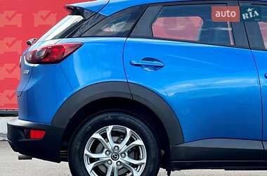 Внедорожник / Кроссовер Mazda CX-3 2015 в 