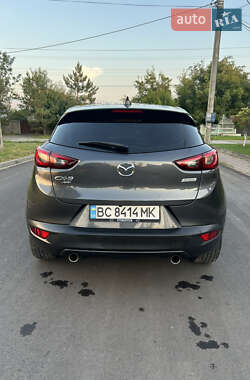 Внедорожник / Кроссовер Mazda CX-3 2015 в 