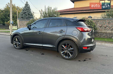 Внедорожник / Кроссовер Mazda CX-3 2015 в 