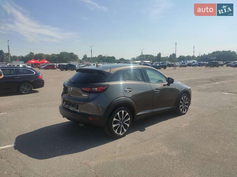 Внедорожник / Кроссовер Mazda CX-3 2018 в Киеве