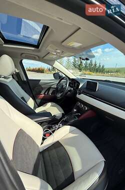 Внедорожник / Кроссовер Mazda CX-3 2016 в 