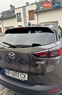 Позашляховик / Кросовер Mazda CX-3 2018 в 
