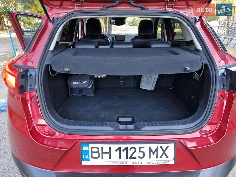 Внедорожник / Кроссовер Mazda CX-3 2015 в Белгороде-Днестровском