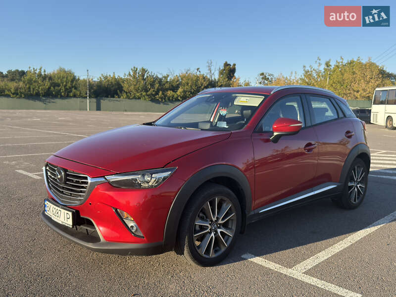Внедорожник / Кроссовер Mazda CX-3 2015 в 