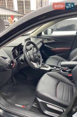 Внедорожник / Кроссовер Mazda CX-3 2017 в 