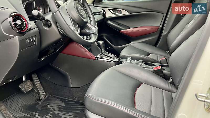 Позашляховик / Кросовер Mazda CX-3 2017 в Києві фото 11 Позашляховик / Кросовер Mazda CX-3 2017 в Києві