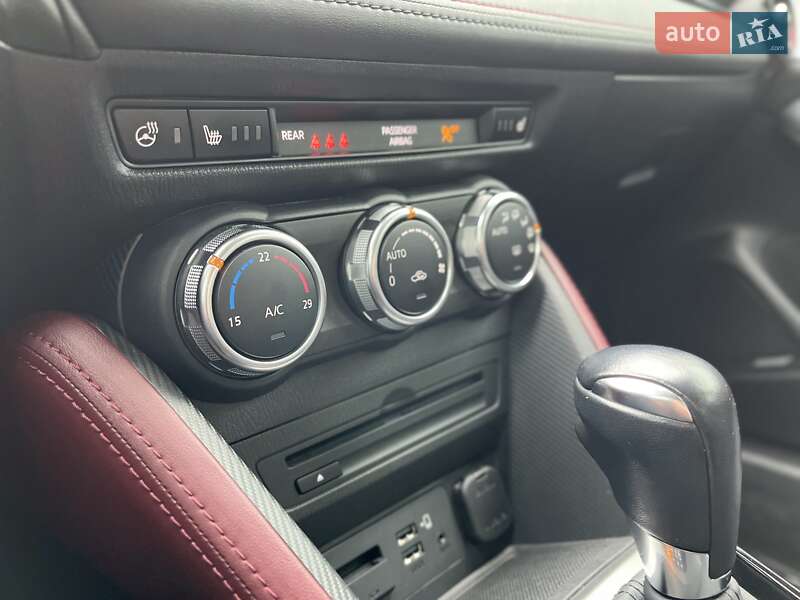 Позашляховик / Кросовер Mazda CX-3 2017 в Києві фото 16 Позашляховик / Кросовер Mazda CX-3 2017 в Києві