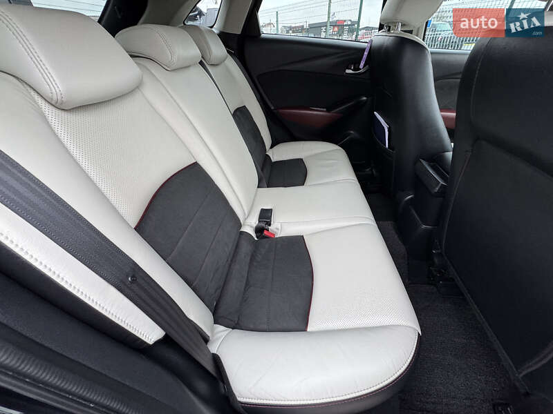 Внедорожник / Кроссовер Mazda CX-3 2015 в Киеве