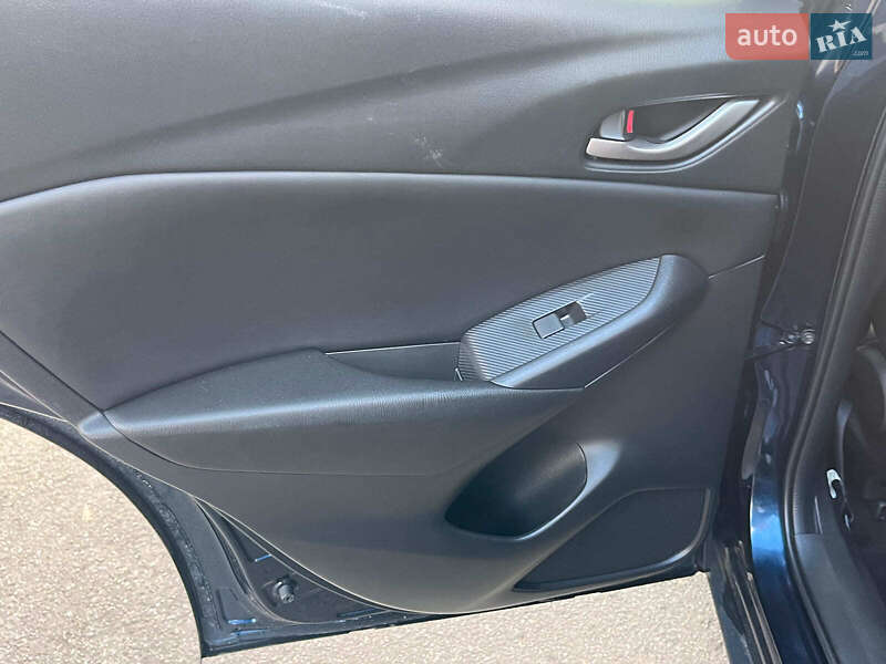 Внедорожник / Кроссовер Mazda CX-3 2019 в Киеве фото 26 Внедорожник / Кроссовер Mazda CX-3 2019 в Киеве