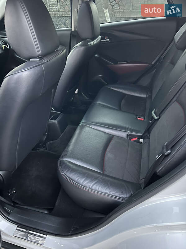 Внедорожник / Кроссовер Mazda CX-3 2015 в Киеве