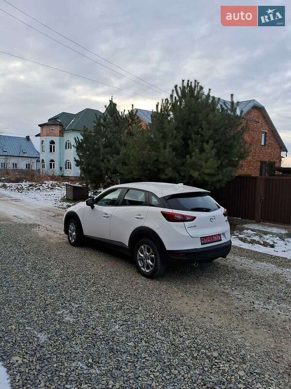 Внедорожник / Кроссовер Mazda CX-3 2016 в Черновцах