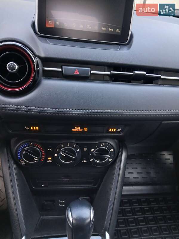 Внедорожник / Кроссовер Mazda CX-3 2016 в Черновцах