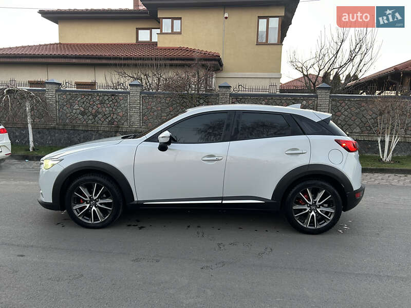Внедорожник / Кроссовер Mazda CX-3 2015 в Киеве