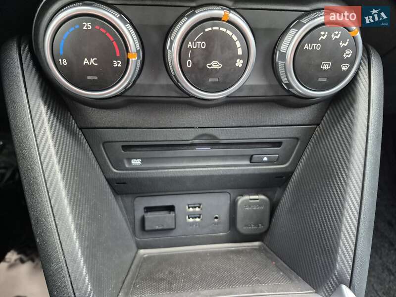 Внедорожник / Кроссовер Mazda CX-3 2015 в Одессе