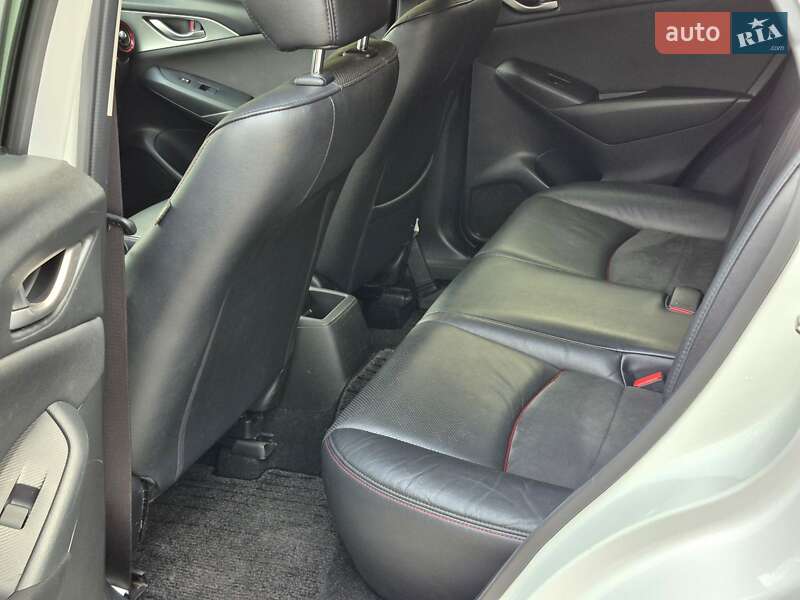 Внедорожник / Кроссовер Mazda CX-3 2015 в Одессе