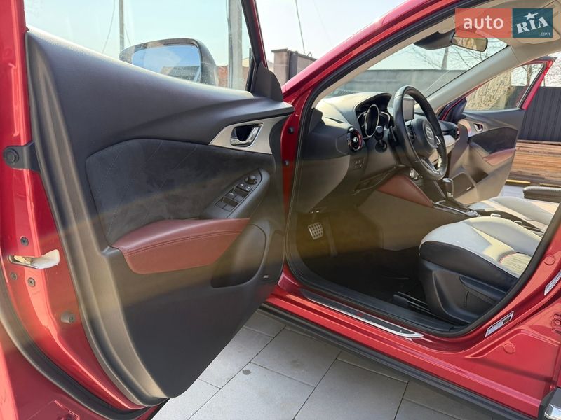 Внедорожник / Кроссовер Mazda CX-3 2016 в Ковеле