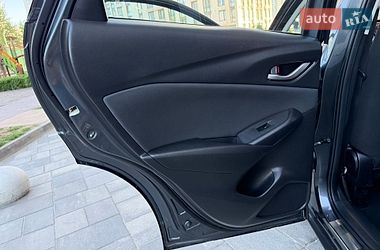 Внедорожник / Кроссовер Mazda CX-3 2017 в Киеве
