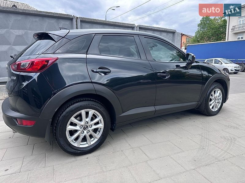 Внедорожник / Кроссовер Mazda CX-3 2015 в Киеве