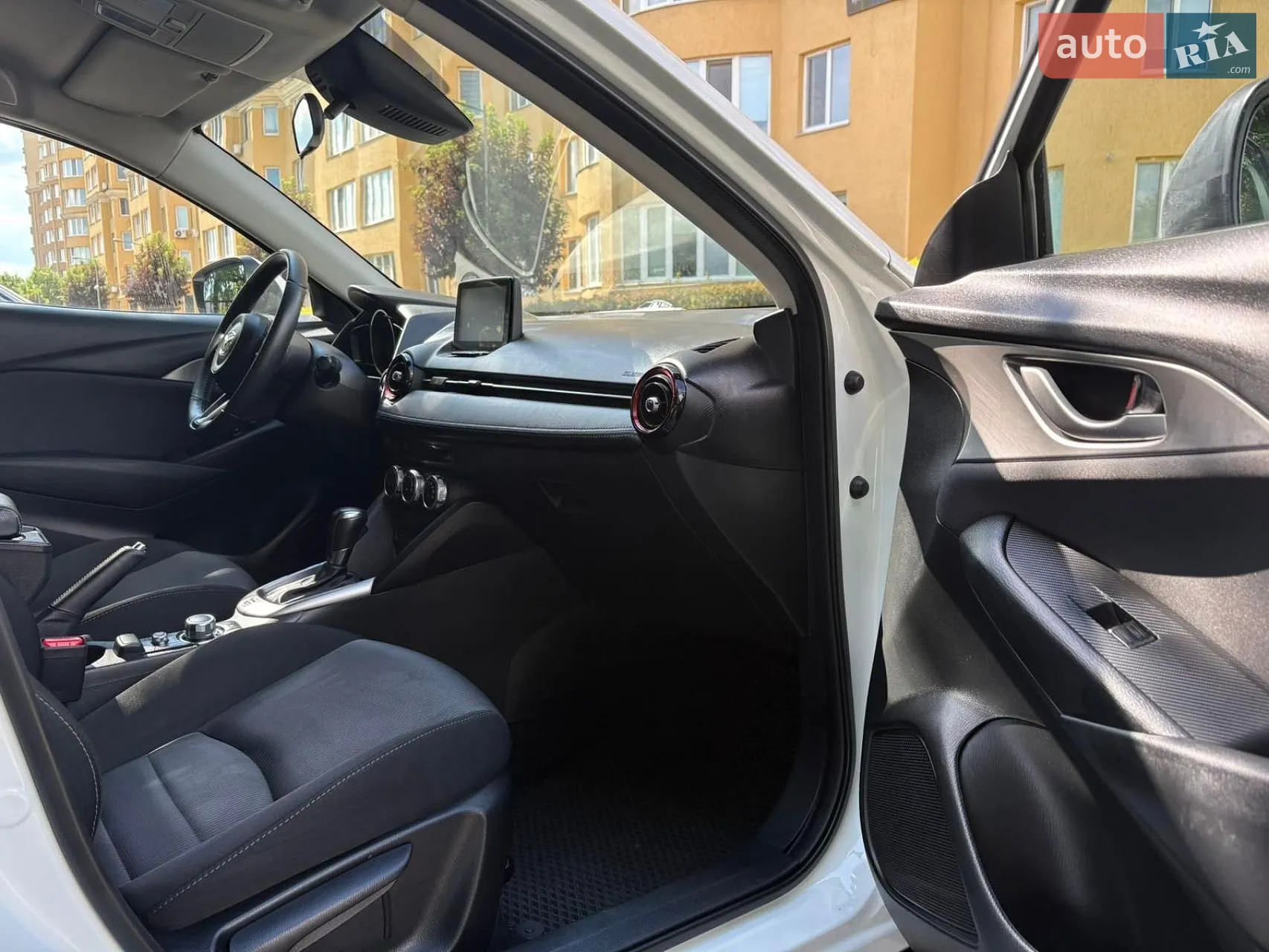 2017 Mazda CX-3 - мініатюра 14