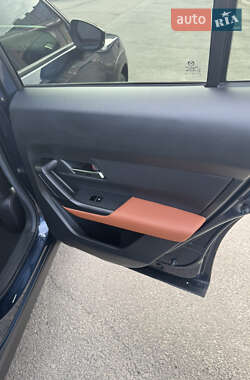 Внедорожник / Кроссовер Mazda CX-50 2024 в 