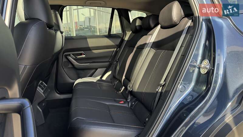 Внедорожник / Кроссовер Mazda CX-50 2022 в Чернигове