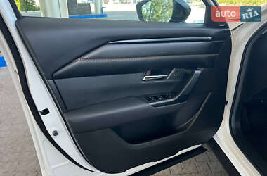 Внедорожник / Кроссовер Mazda CX-50 2023 в 