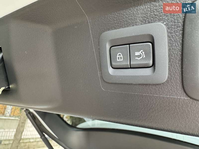 Внедорожник / Кроссовер Mazda CX-50 2024 в Херсоне