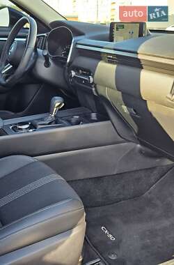Внедорожник / Кроссовер Mazda CX-50 2024 в 