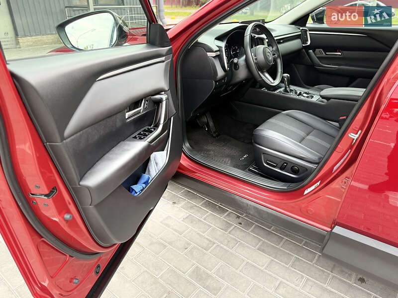 Внедорожник / Кроссовер Mazda CX-50 2023 в Каменском