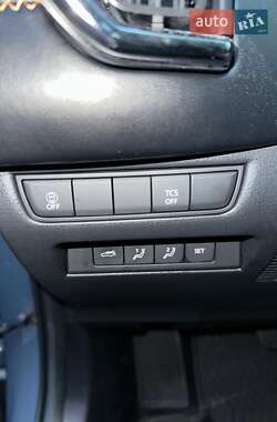 Внедорожник / Кроссовер Mazda CX-50 2022 в 