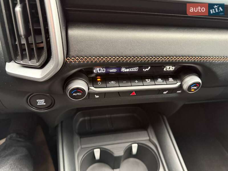 Позашляховик / Кросовер Mazda CX-50 2023 в Дніпрі