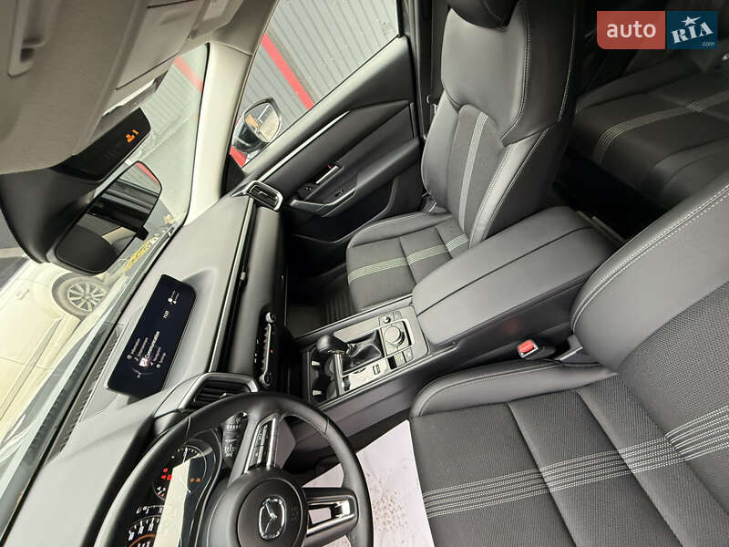 Позашляховик / Кросовер Mazda CX-50 2023 в Чернівцях