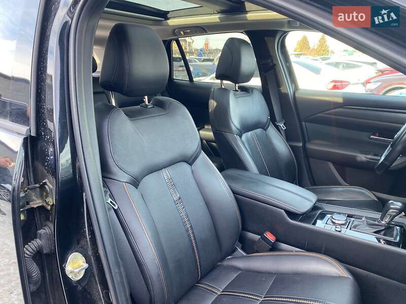 Внедорожник / Кроссовер Mazda CX-50 2022 в Львове