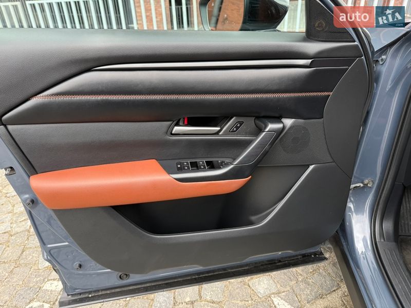 Внедорожник / Кроссовер Mazda CX-50 2023 в Днепре фото 18 Внедорожник / Кроссовер Mazda CX-50 2023 в Днепре