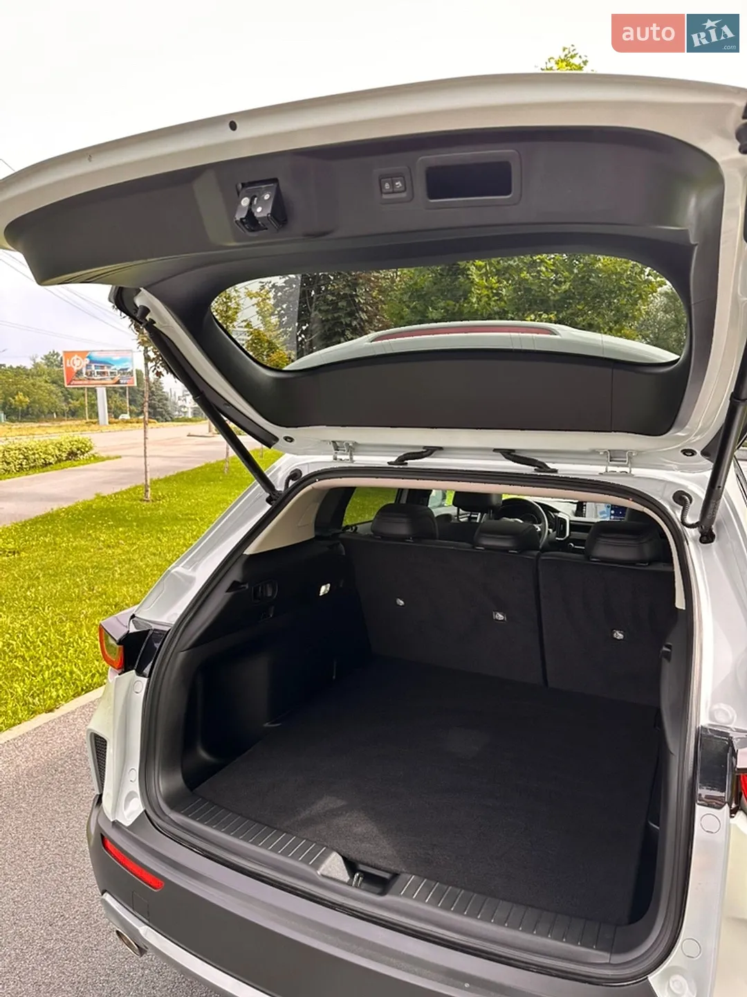 2025 Mazda CX-50 - мініатюра 30