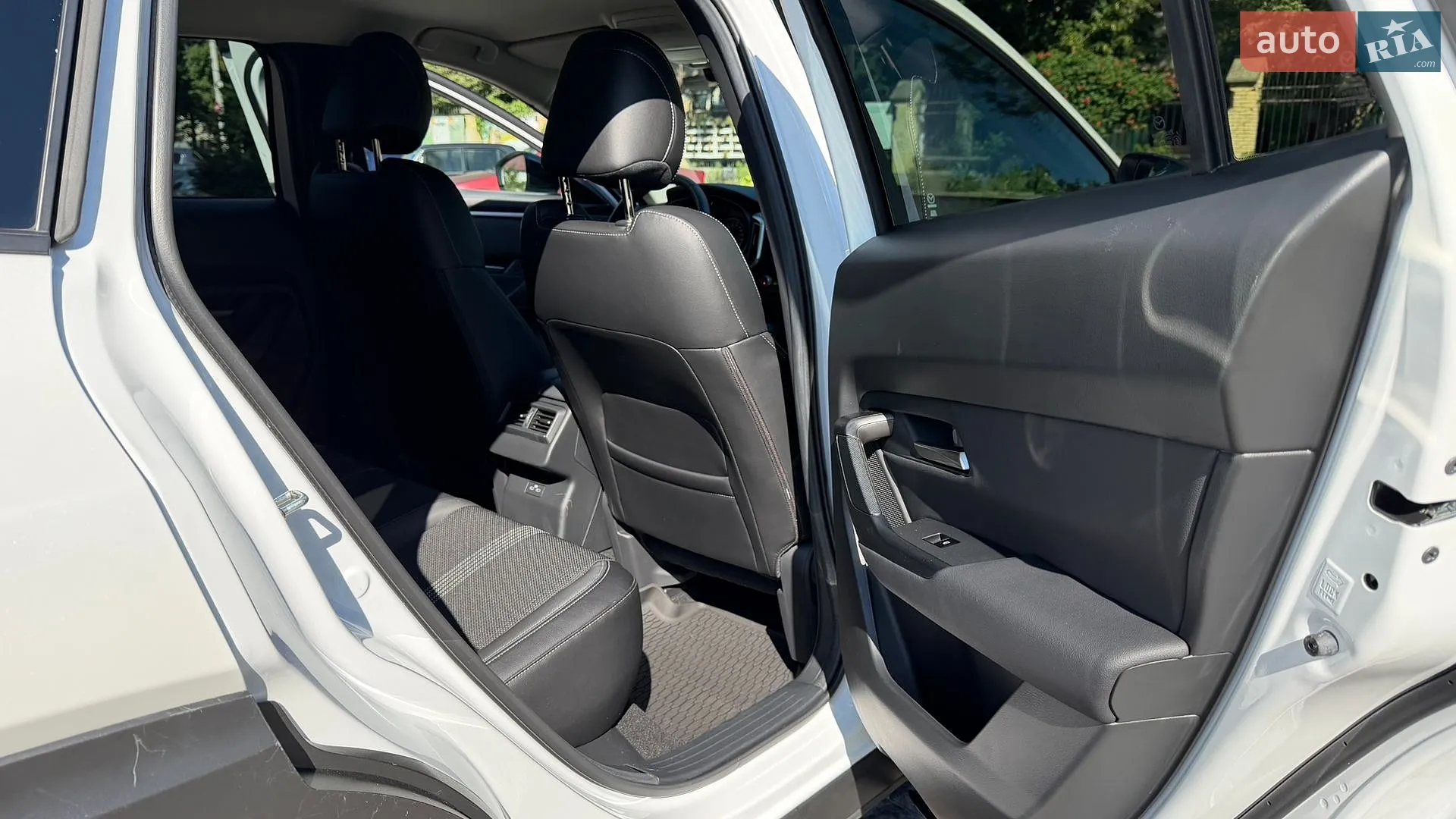 2025 Mazda CX-50 - мініатюра 13