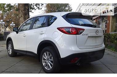 Внедорожник / Кроссовер Mazda CX-5 2017 в Киеве