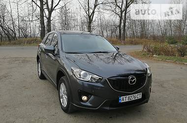 Позашляховик / Кросовер Mazda CX-5 2015 в 