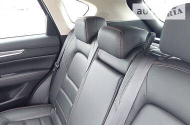 Позашляховик / Кросовер Mazda CX-5 2019 в 