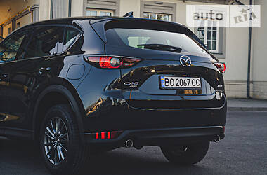 Внедорожник / Кроссовер Mazda CX-5 2019 в 
